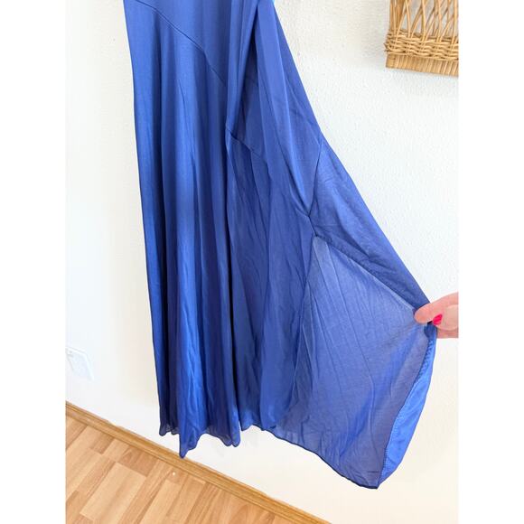 80s NOS Dark Blue Diagonal Hem Lingerie Nightgown size small - Picture 8 of 10